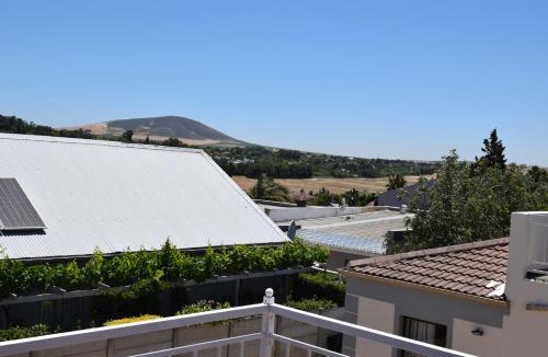 Durbanville House | The Crest Studio