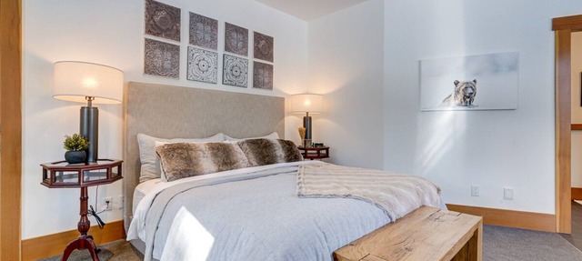 A Peaceful Mountain Retreat in one of Banff's Most Elegant Homes in Banff