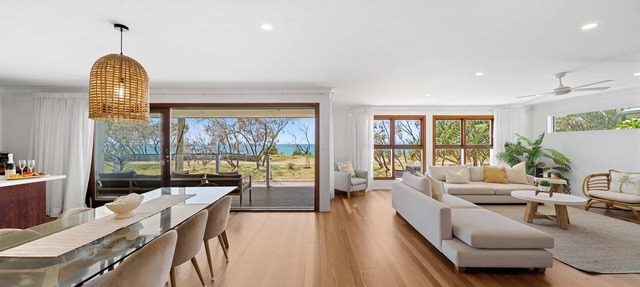 Absolute Beachfront Paradise in Buddina in Mooloolaba Region