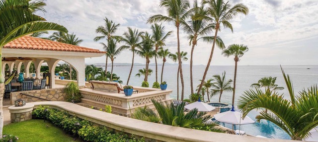 All-Inclusive Beachfront Estate on Palmilla Norte in BCS