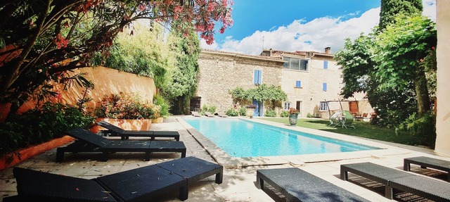 Authentic 18th century farmhouse in Marguerittes