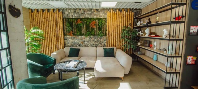 Batumi Studio - Rooftop Pool & Sleeps2 in Batumi