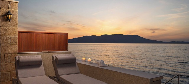 Beachfront Villa Kochily Only 10 Metres From The Sea in Chania