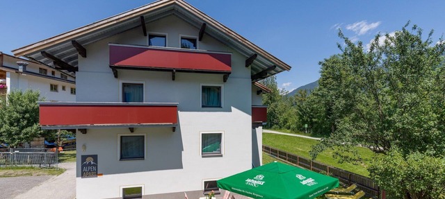 Chalet in Fügen near Hochzillertal Ski Area in Fügen