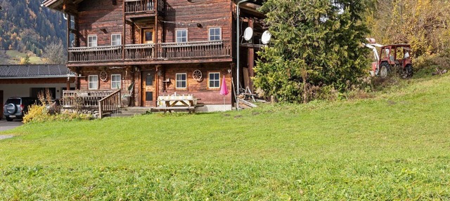 Chalet in Matrei near Ski Lift & Bus in Matrei in Osttirol