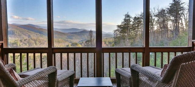 Cherokee Dreamer`s Den | Blue Ridge, GA in Blue Ridge