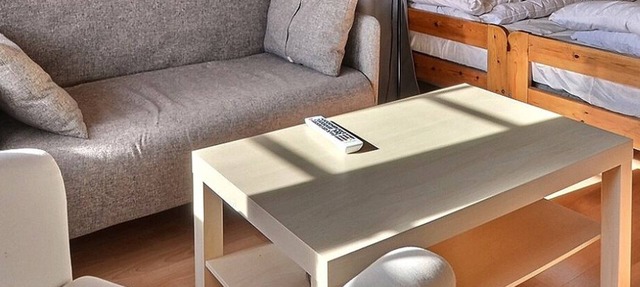 Comfortable studio for 2 people, living room with 2 beds, kitchen area with dishwasher, shower-WC, s in Grimentz