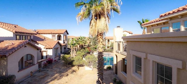 Condo 9-2 Resort Rental with pool access in San Felípe
