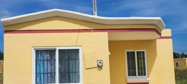 Cozy house in delightful Winchester Green Island with AC, WiFi. in Lucea
