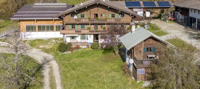Farmhouse apartment in an idyllic location in Brixen im Thale