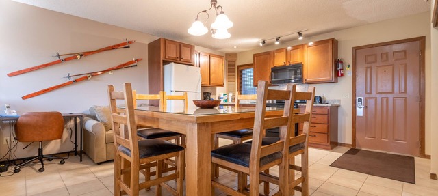 Granby Condo with Private Hot Tub in Granby