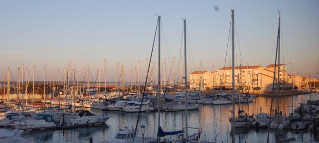 IMPREGNABLE VIEW ON THE PORT OF PLAISANCE - SEA 50 M in Frontignan