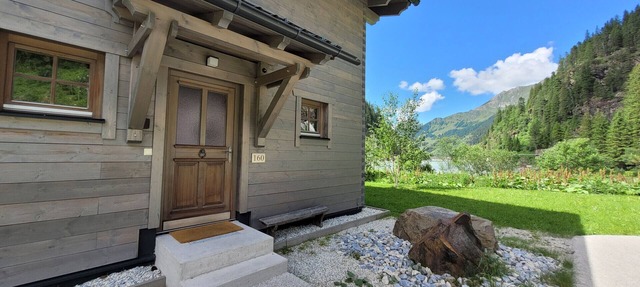 Lodge Weißsee 160 in the Tauern village of Enzingerboden in Uttendorf