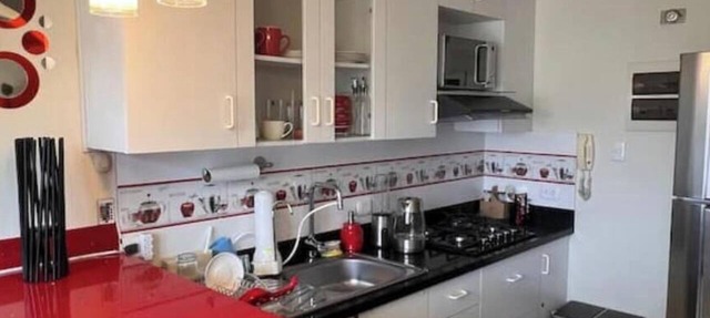 Lovely Condo in Miraflores, sleeps 4 to 5, garage. in Miraflores