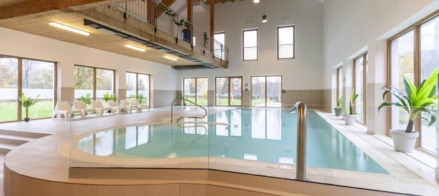 Luxurious Chalet in Obertraun with Pool in Obertraun