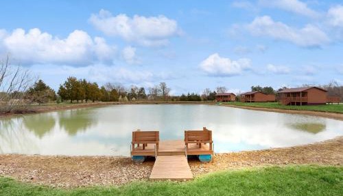 Pet Friendly! Couples Retreat in Southern Illinois in Etherton