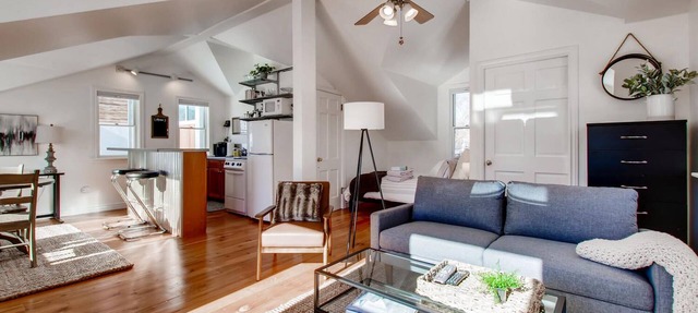 Private Central Boulder Guest House w/Deck & Flatiron Views - 3 min to Pearl St in Boulder