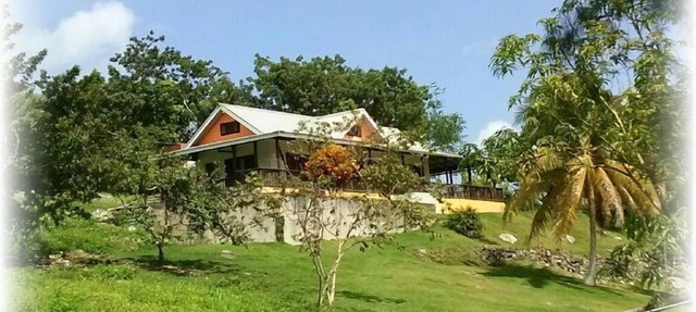 Private Villa, Great View! 5 min from Negril & Beach-2 min from Negril Golf Club in Negril