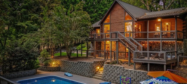 Riverfront Log Cabin | Pool, Hot Tub, Tree Fort, Game Room, Fire Pit, Disc Golf in Mount Airy