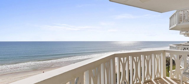 Salt & Linen - Upscale Ormond Beach Condo in Ormond Beach