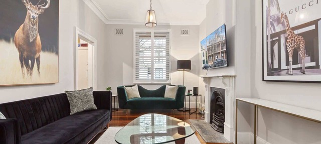 Spacious Inner-City House with Balcony Views in Millers Point