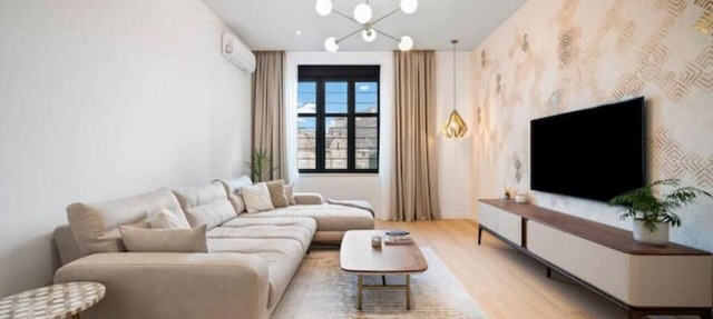 TeLu City Luxury 2BR/2BA Chic Interiors Heart of Belgrade in Beograd
