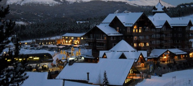 True Ski In/Out Awesome Views-Peak 7-8 Located on the main floor- slope side in Breckenridge