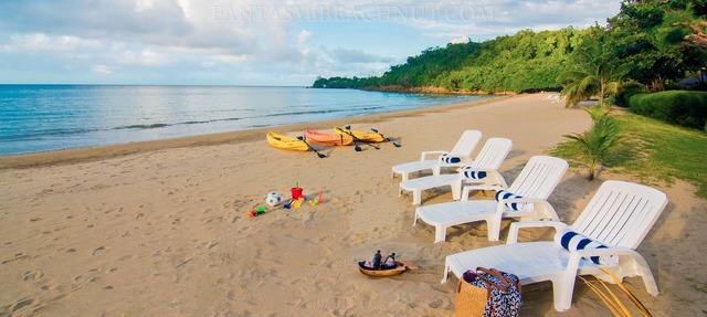 Villa BEACHNUT - ON PRIVATE BEACH IN A GATED COMMUNITY in Rio Bueno