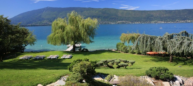 Villa le France 5 stars Vision Luxe 10 people 5 bedrooms Annecy in Veyrier-du-Lac