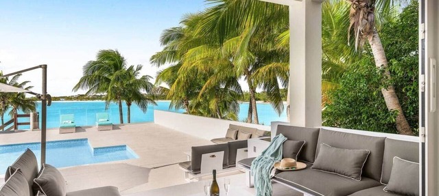 Villa Vieux Caribe in Ocean Point Drive