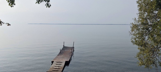 Waterfront, Cider & Wineries oh my! in Prince Edward