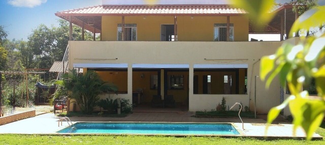 Welcoming property, easy access with swimming pool. in Jaboticatubas