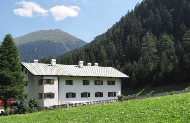 80 m² Apartment ∙ 2 bedrooms ∙ 5 guests in Nauders