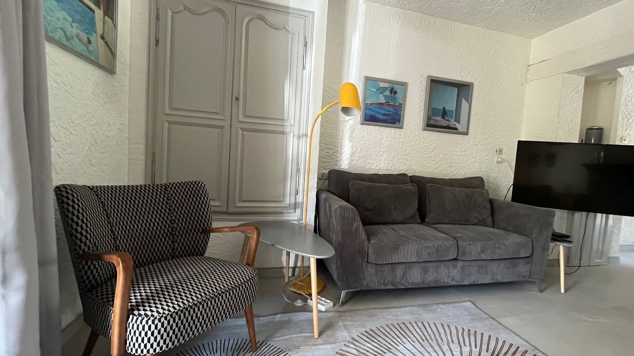 Photo of Livingroom in Saint-Paul-en-Foret