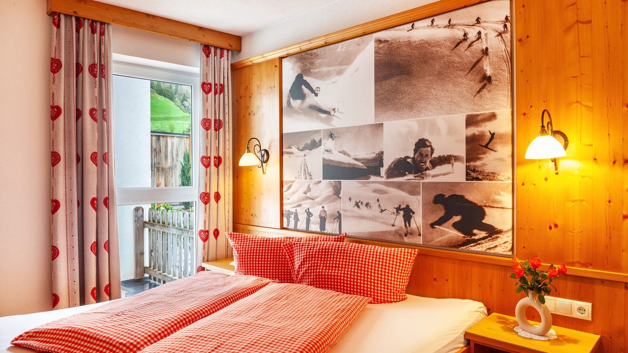 Photo of Bedroom in Ischgl