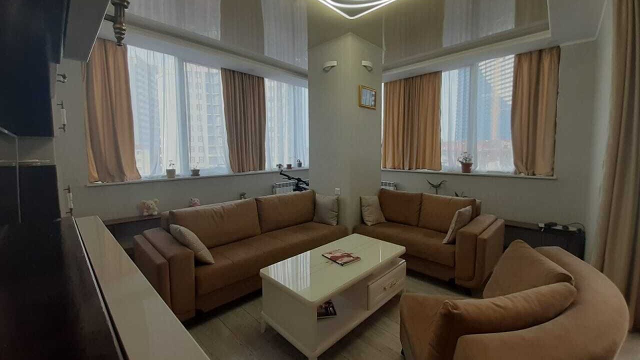 Photo of Livingroom in New Boulevard