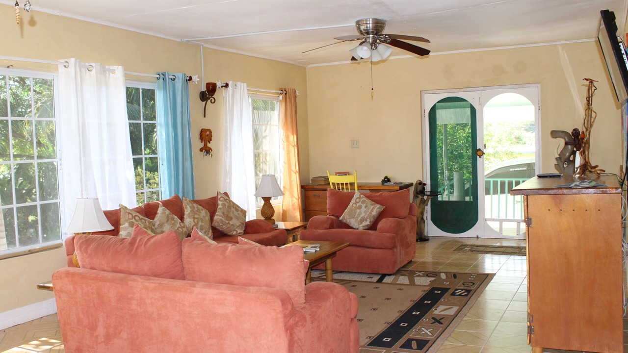 Photo of Livingroom in Tryall