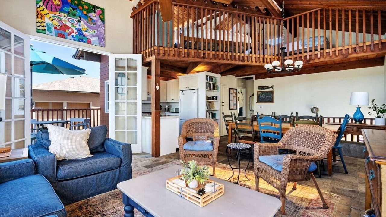 Photo of Livingroom in Mission Beach