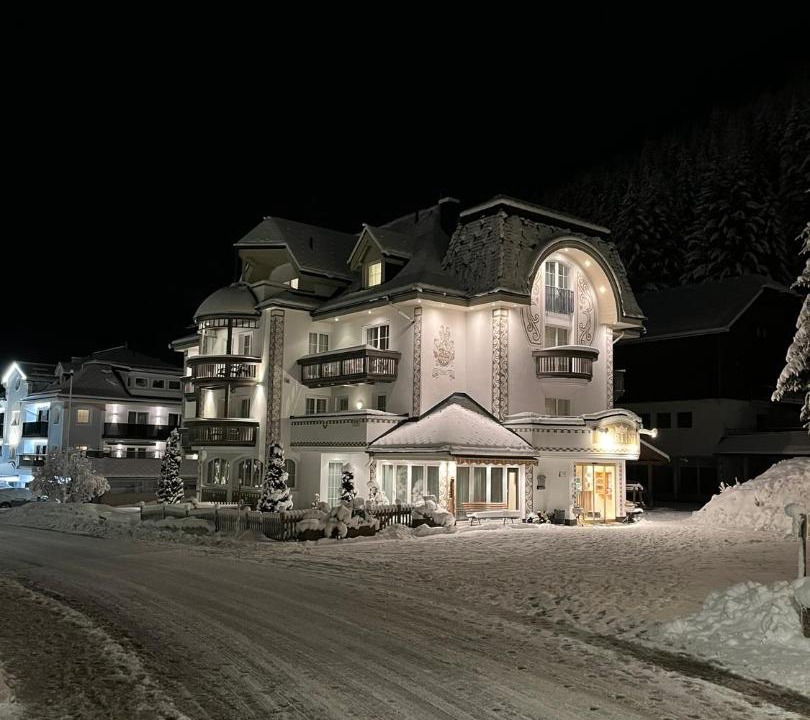 Photo of Others in Ischgl