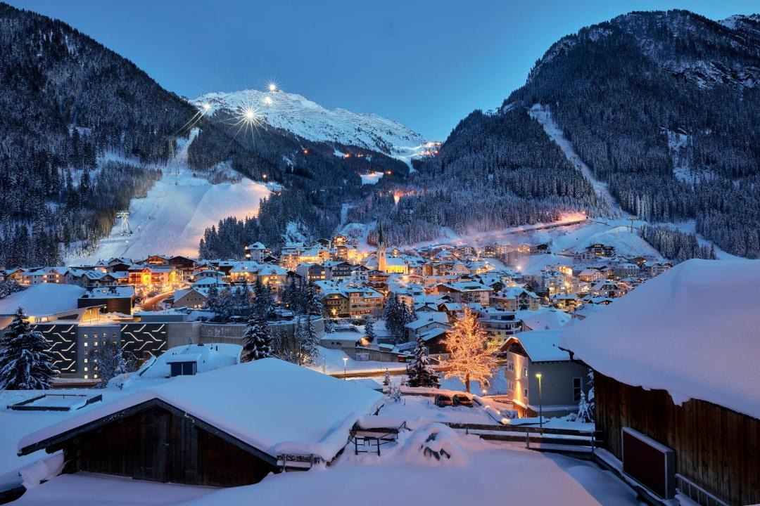 Photo of Others in Ischgl