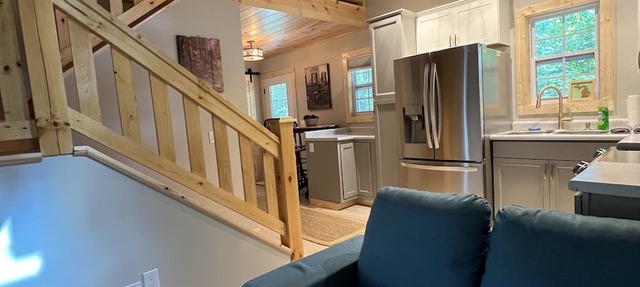 Private cabin near Boyne Mountain, and Gaylord! in Elmira
