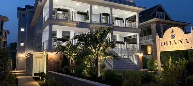 BRAND NEW OCEANFRONT 3 Bedroom 2 bath 1st floor villa (Aloha) in Cape May