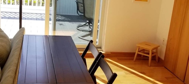 Luxurious Entire Top Floor Condo 2 Fireplaces - 1200 sq ft, WIFI in Provincetown