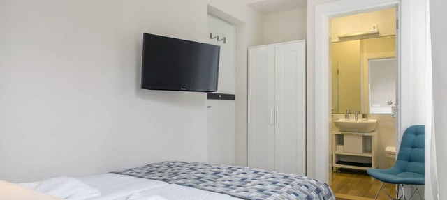 4 bedrooms - 4 bathrooms - Terazije Urban Downtown apartment-130m2 - center in БГ
