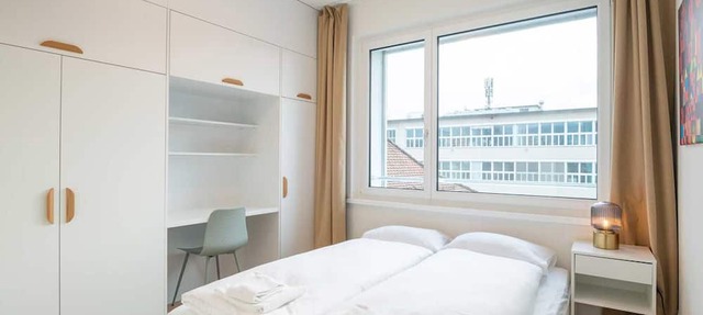ZH Red 4 - Letzigrund HITrental Apartment in Zurich