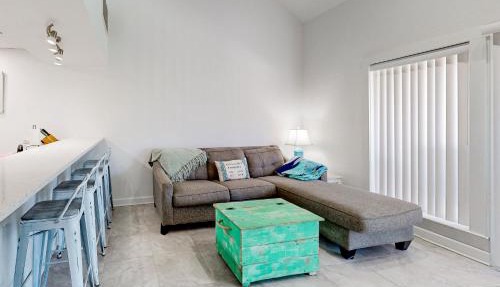 Sand Dollar E200 in Pensacola Beach